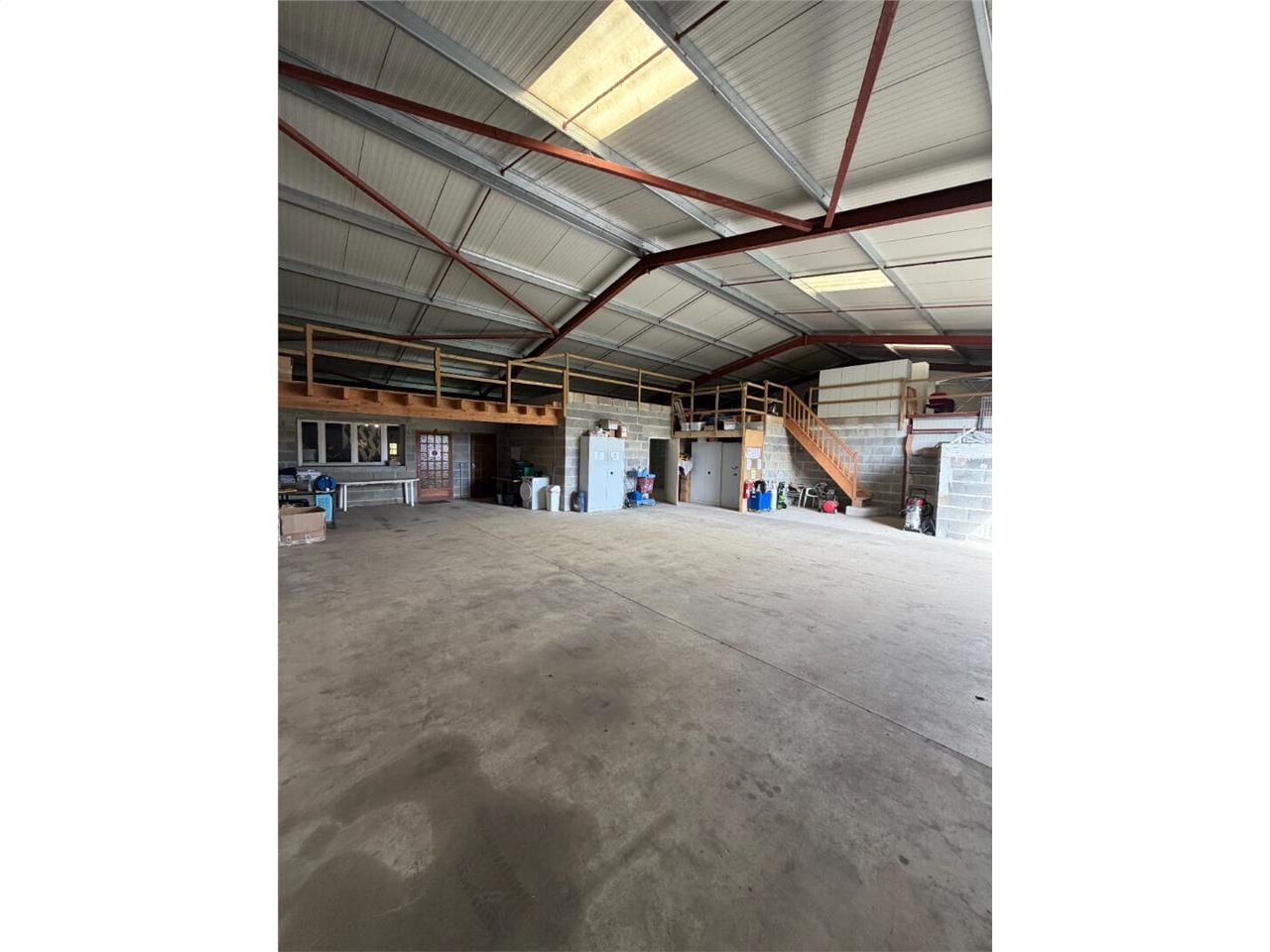 local d'activité saint junien 315 m² - a vendre