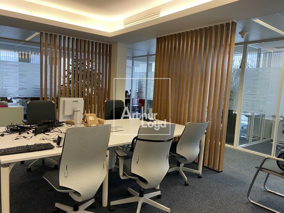 Vente bureaux 814 m² non divisibles