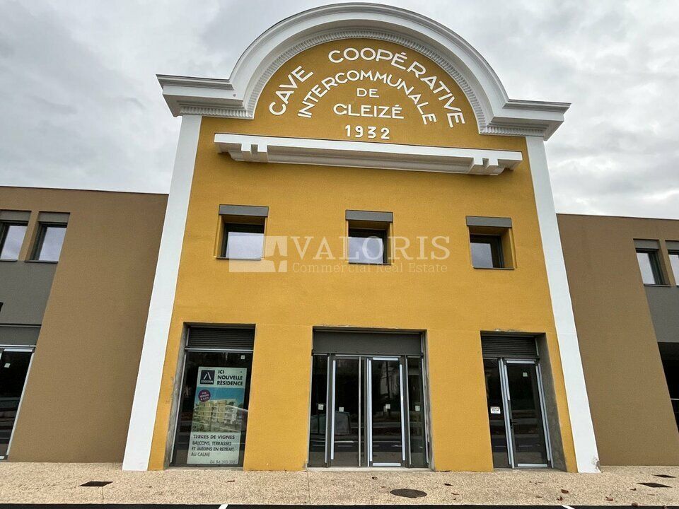 Location local commercial 670.22 m² divisibles à partir de 79.29 m²