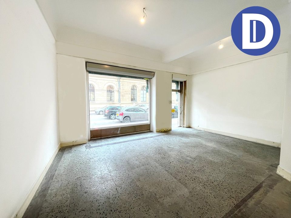 Location activites 60.00 m² non divisibles