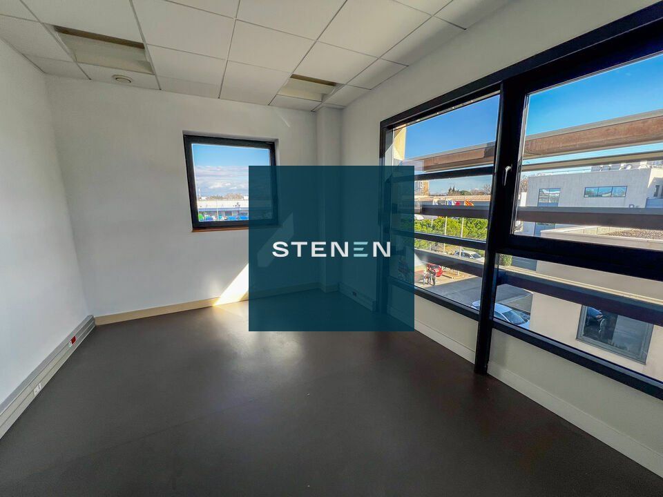 Location bureaux 60 m² non divisibles