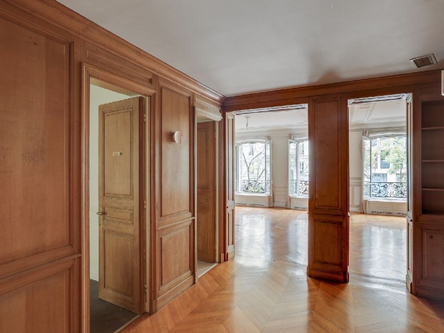 Location bureaux 140 m² non divisibles