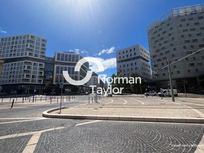 Local commercial à céder - Montpellier Port Marianne