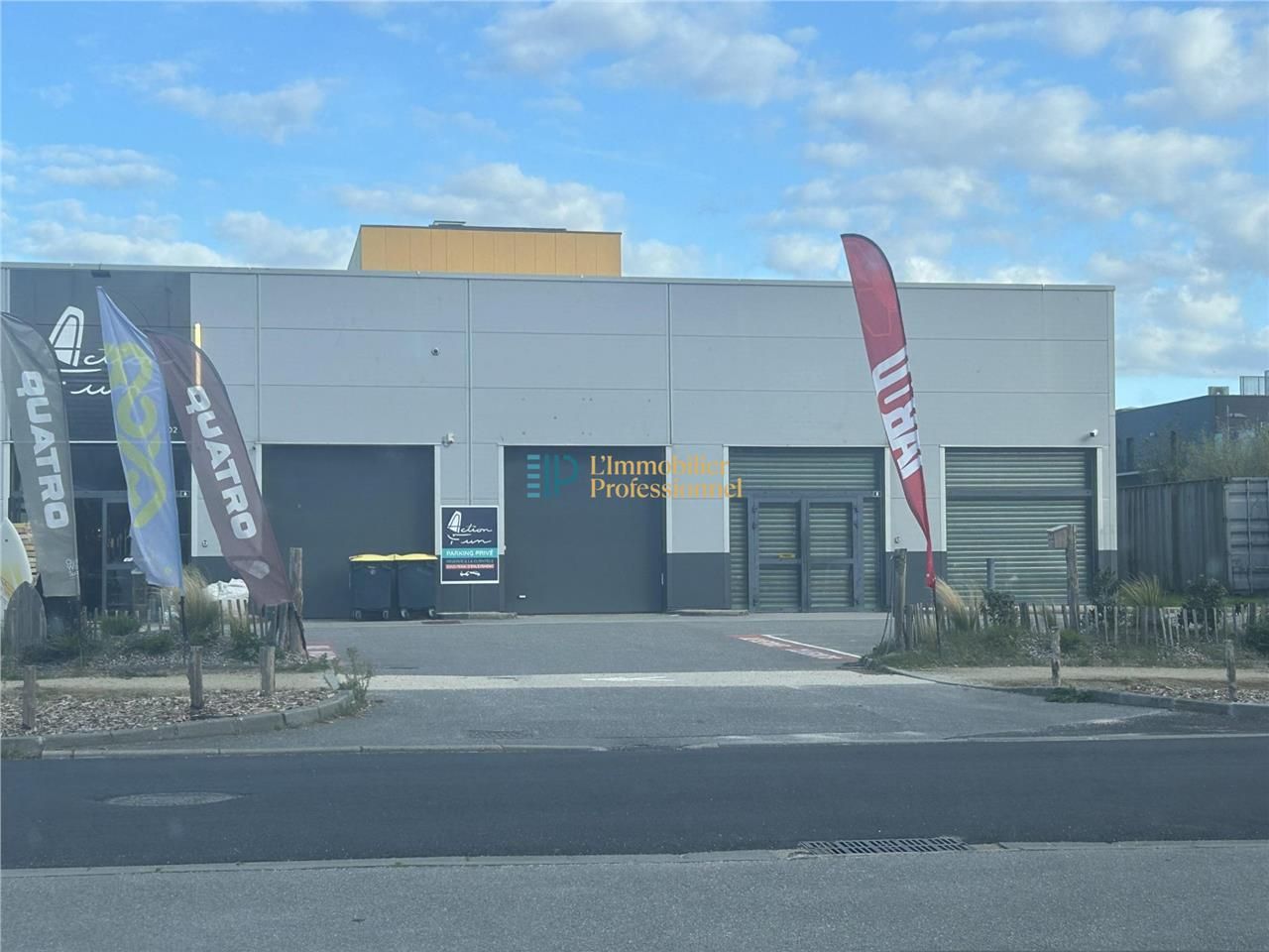 Location local commercial 304 m² à Lorient