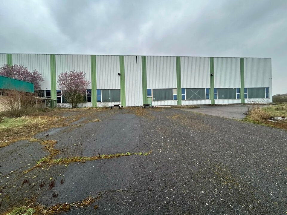 Vente entrepot 10245 m² non divisibles