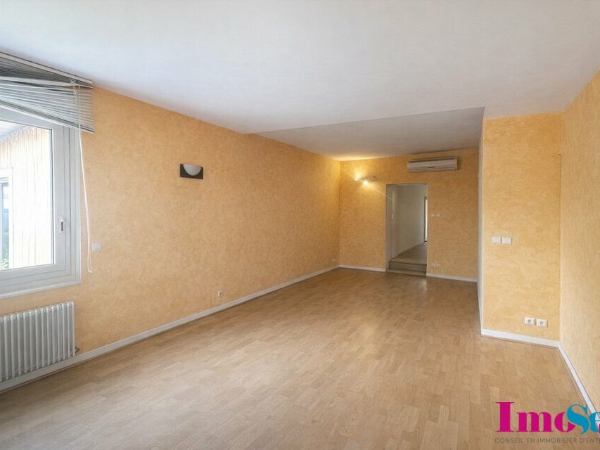 Local professionnel à louer CENON