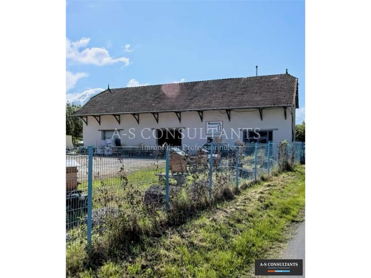 Location local d''activites 282 m² non divisibles