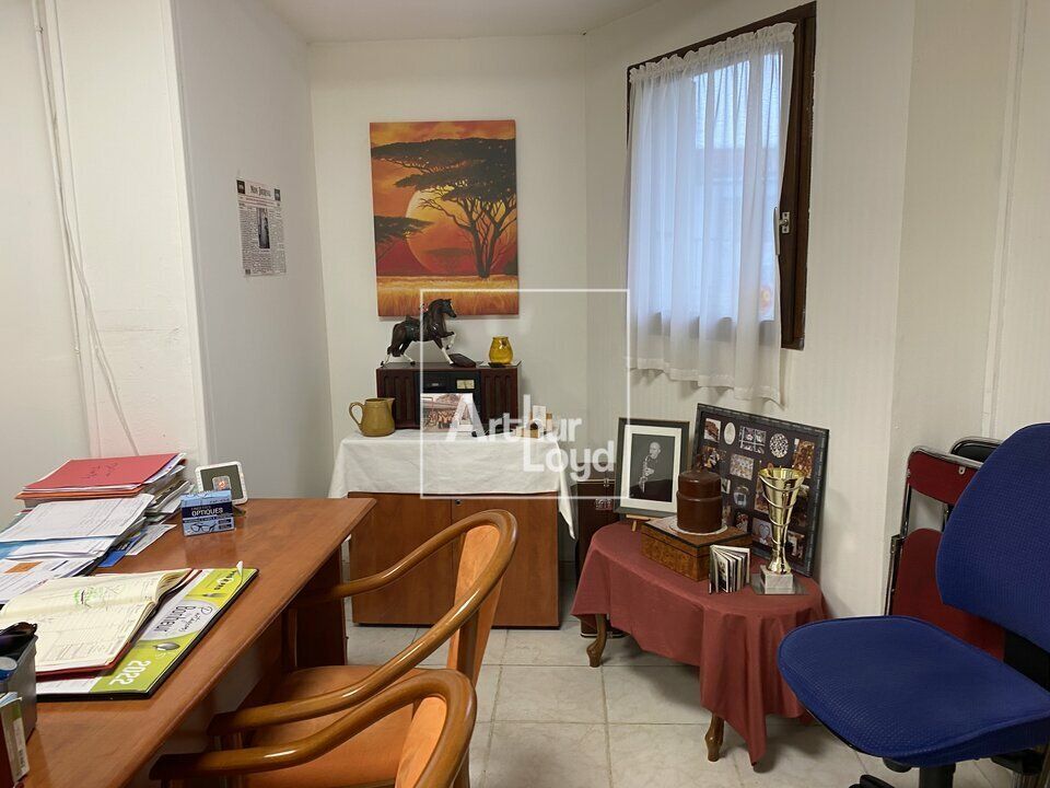 BATIMENT INDEPENDANT A VENDRE