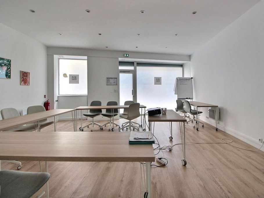 Location bureaux 65 m² non divisibles