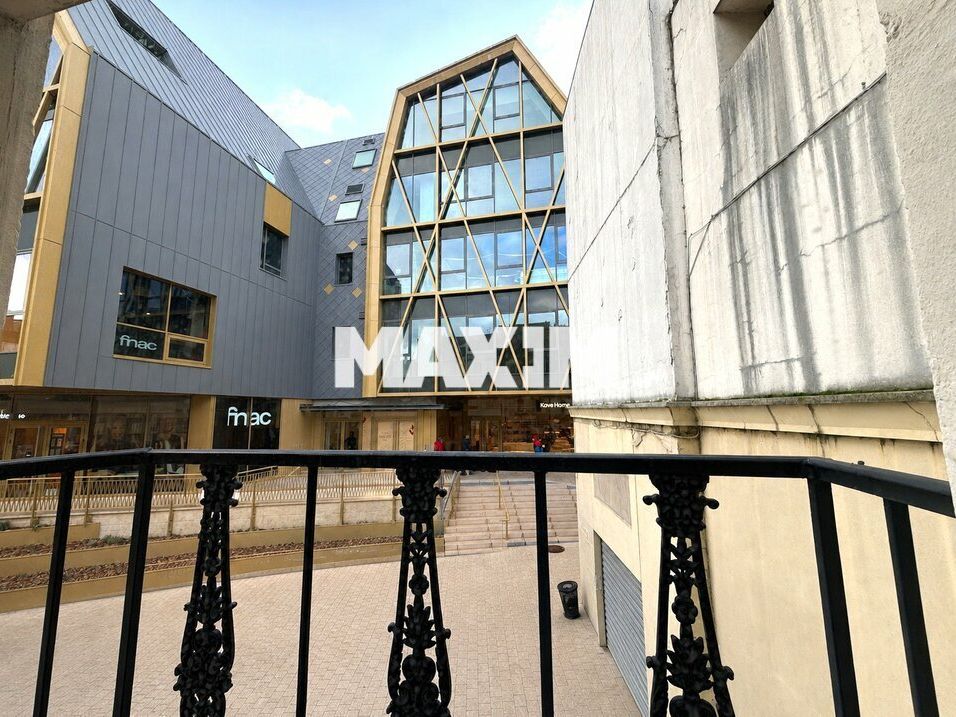 Location local commercial 202 m² non divisibles