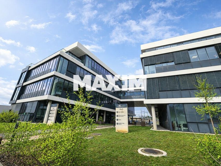 Location bureaux 180 m² non divisibles