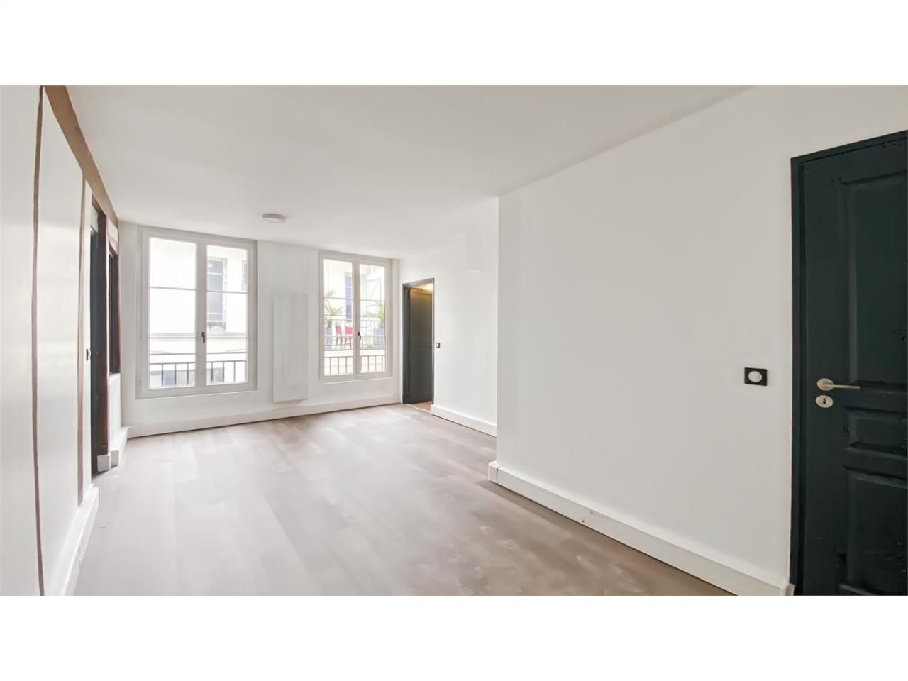 Location bureaux 54 m² non divisibles