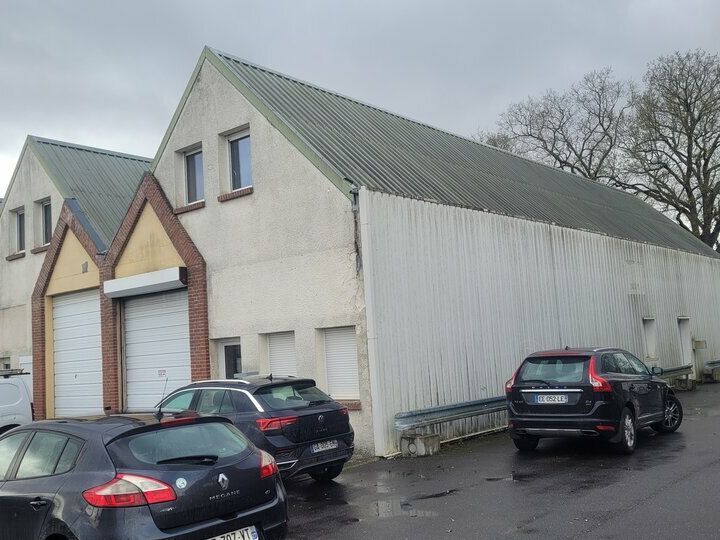 Location local d''activites 145 m² non divisibles