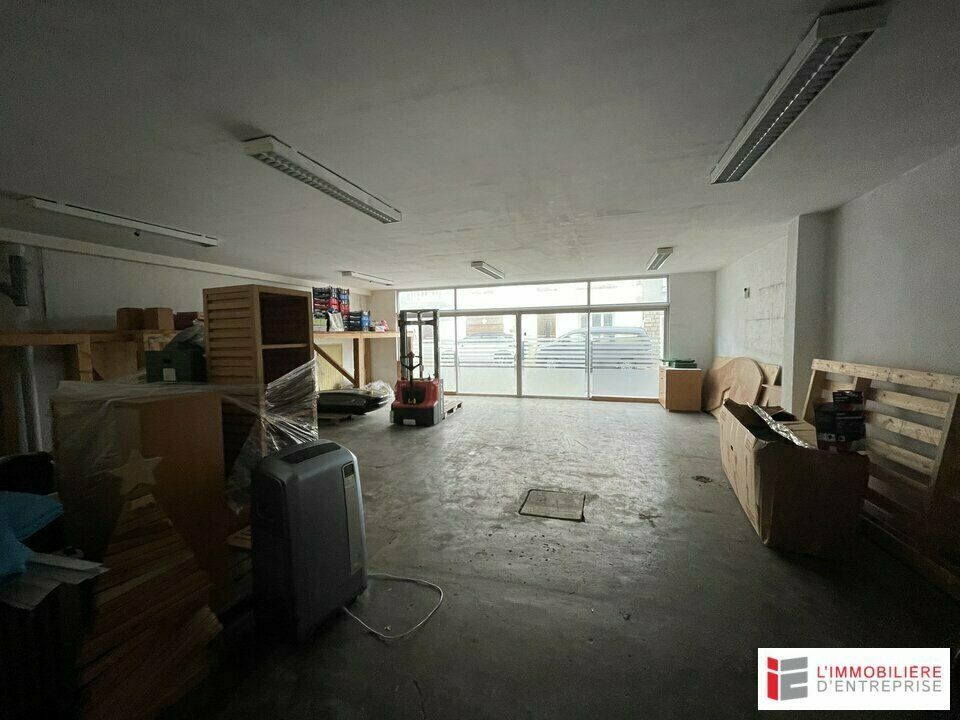 Location local commercial 420 m² non divisibles