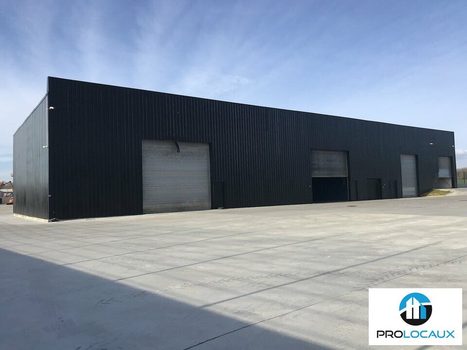 Location local d''activites 325 m² non divisibles