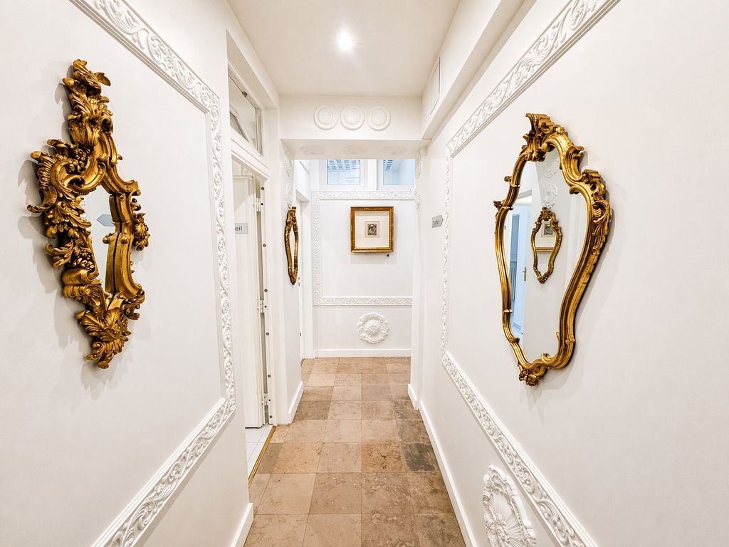 Location bureaux 85 m² non divisibles