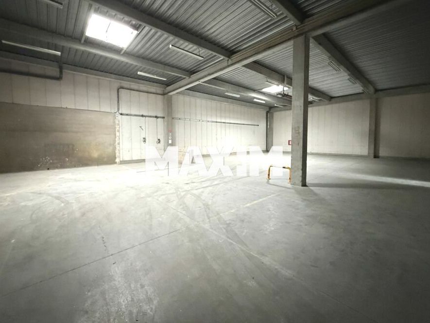 Dijon - Local d'activités de 562 m² 