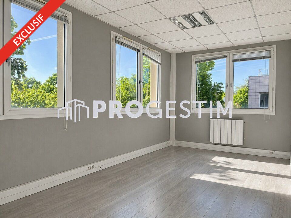 Location bureaux 191.3 m² non divisibles