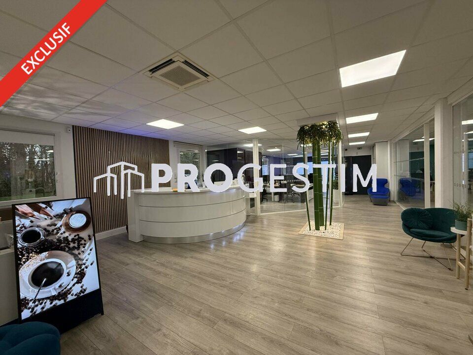 Vente bureaux 437.38 m² non divisibles