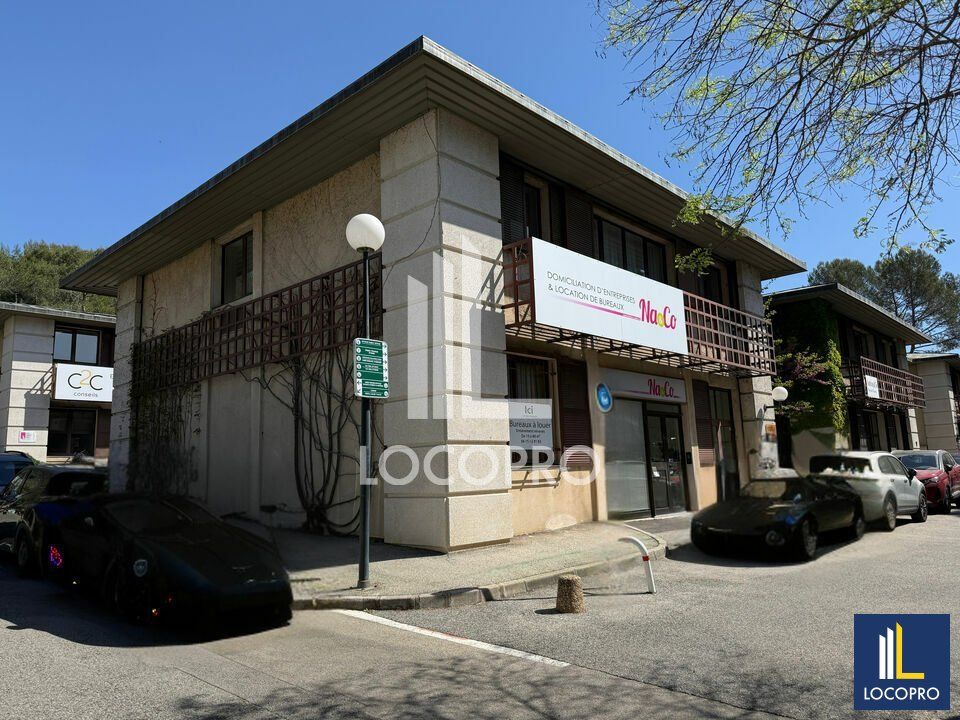 Location bureaux 120 m² divisibles à partir de 102 m²