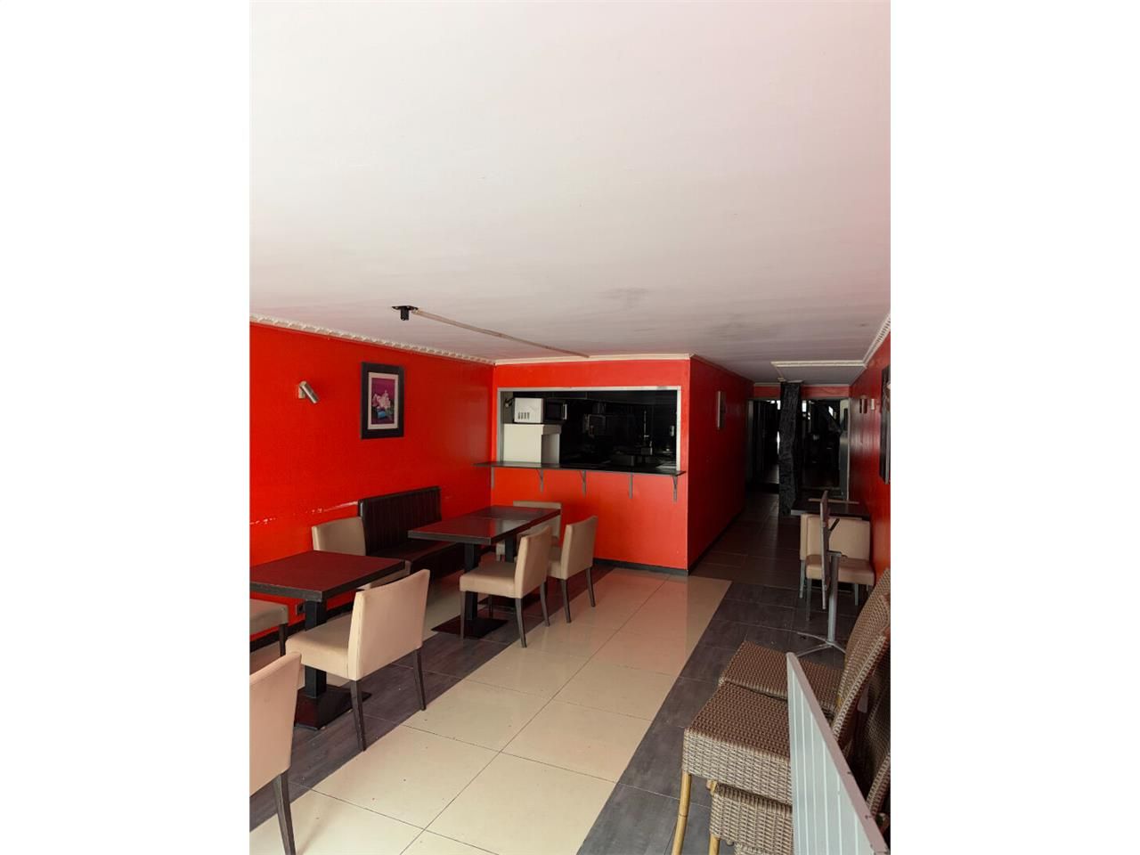 Location local commercial 135.00 m² à LIMOGES