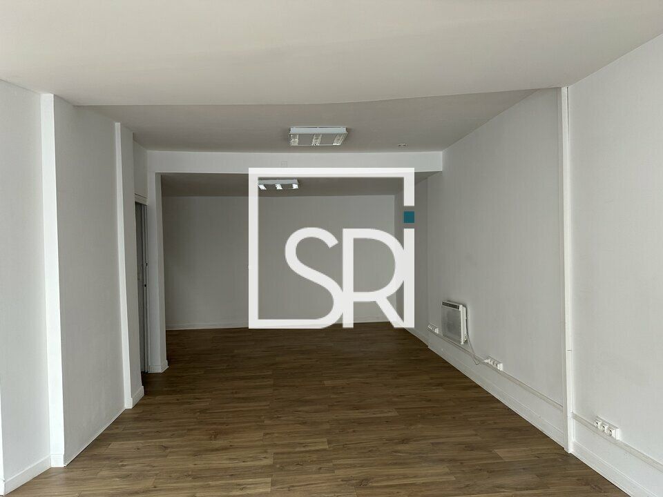 Location local commercial 70 m² non divisibles