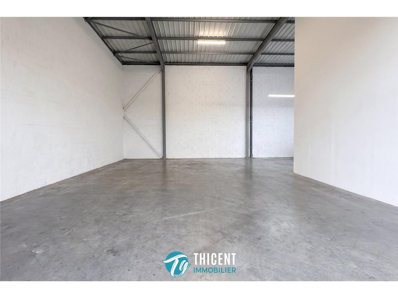 Location local 220 m² à Bischwiller