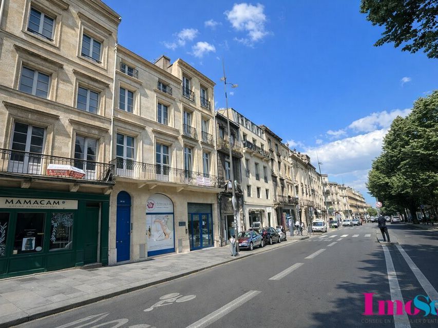 Vente local 148 m² non divisibles