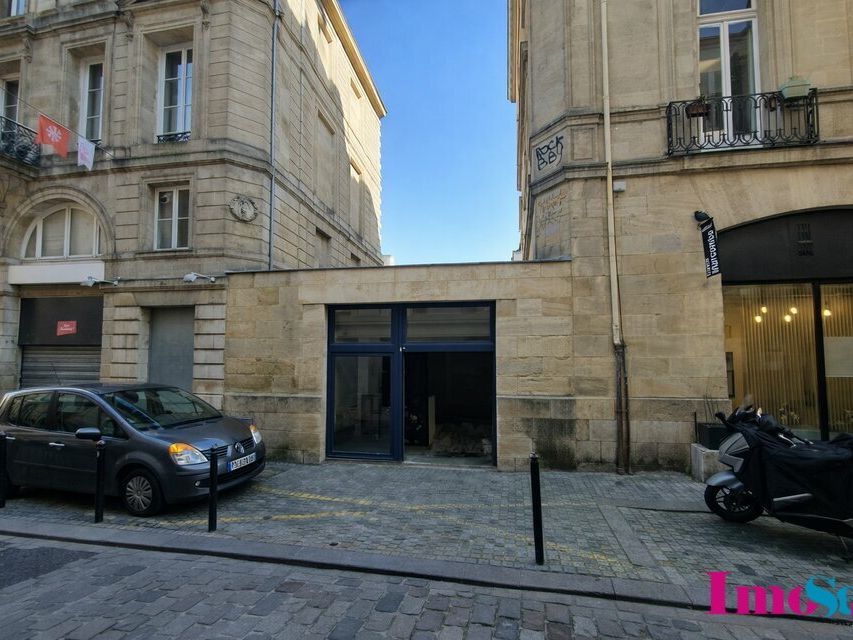 Vente local commercial 155 m² non divisibles