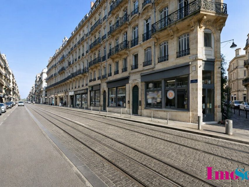 Vente bureaux 173 m² non divisibles