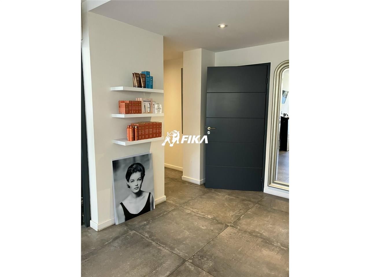 Vente local commercial 134 m² non divisibles