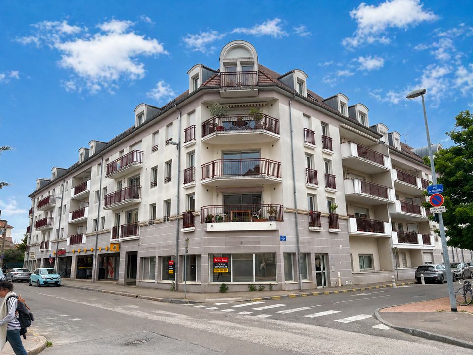 Location bureaux 65 m² non divisibles