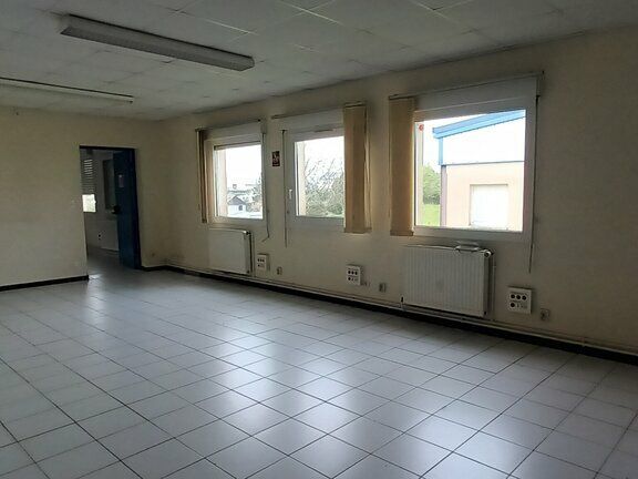 Location bureaux 467.34 m² non divisibles