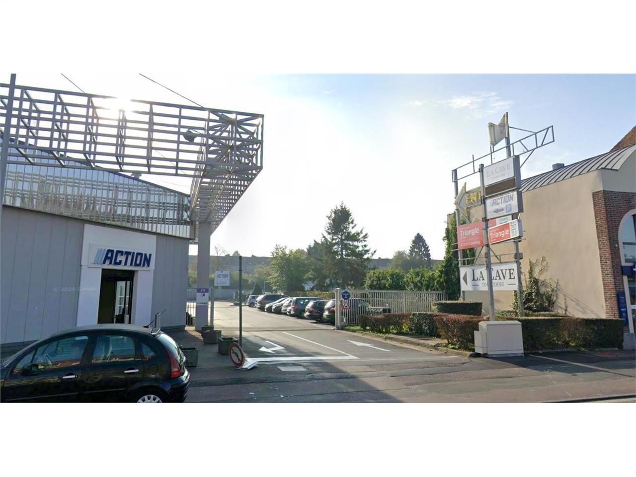 Location local commercial 120 m² non divisibles