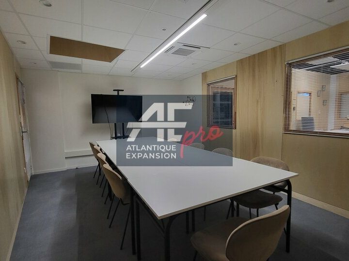 Location bureaux 47.62 m² non divisibles