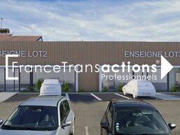 À LOUER LOCAL COMMERCIAL 300 m² AUCAMVILLE PRIME IDEAL POUR SALLE DE SPORT