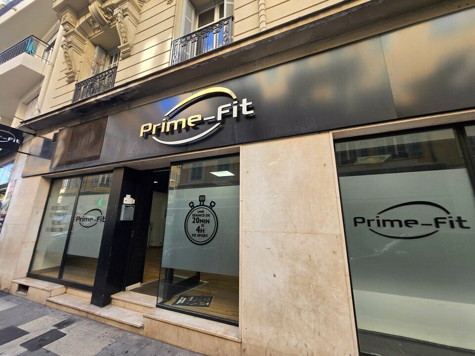 Location local commercial 110 m² non divisibles