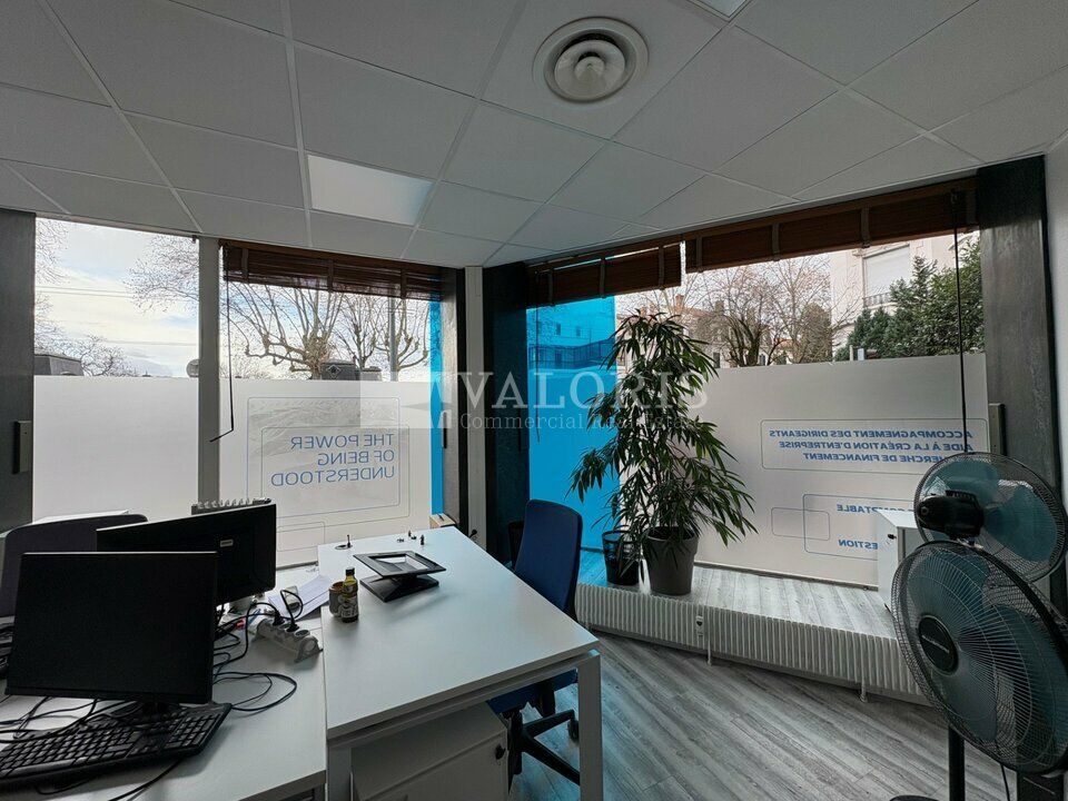 Location bureaux 252 m² non divisibles