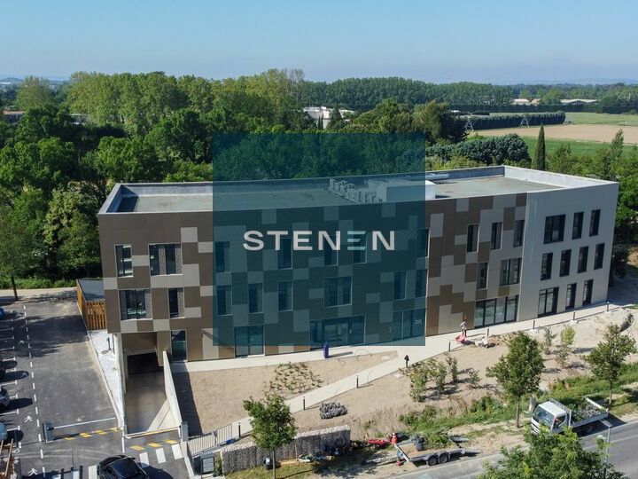 À VENDRE - BUREAUX 608 M² DIV - AVIGNON