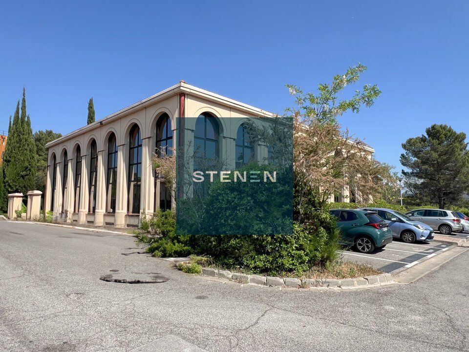 Location bureaux 244 m² non divisibles