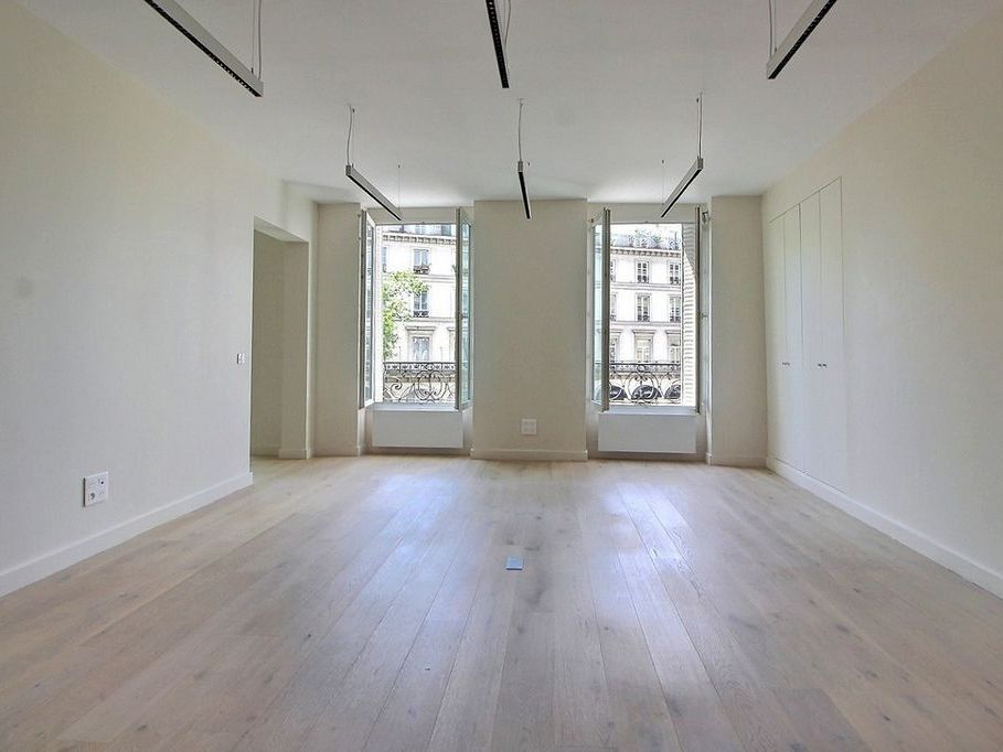 Location bureaux 130 m² non divisibles