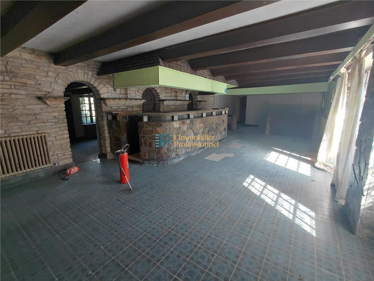 Vente local 539 m² à Concarneau