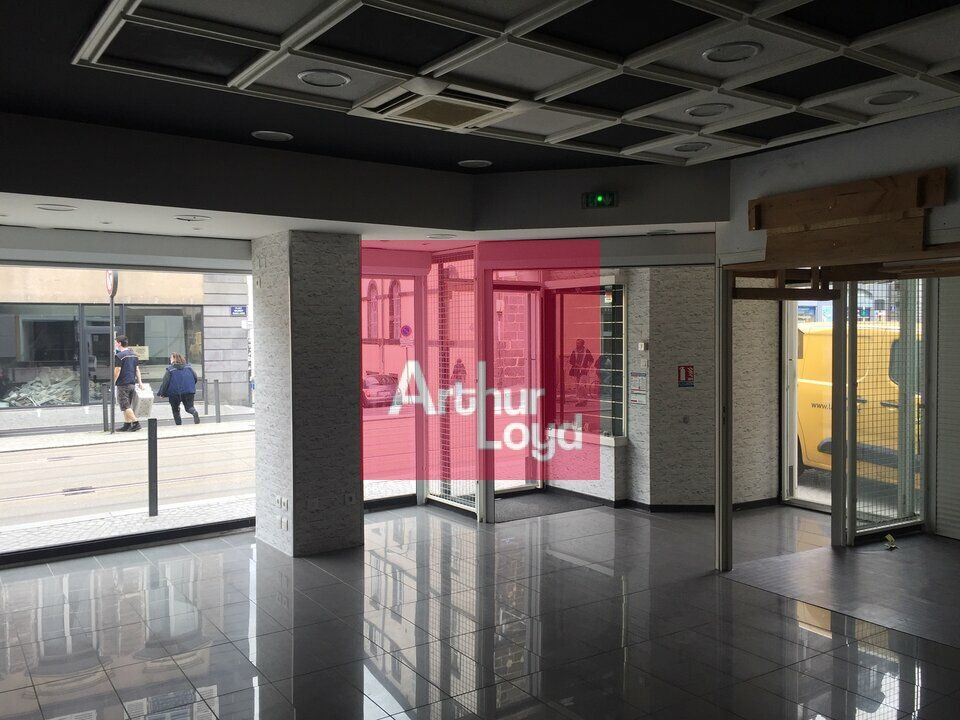 CLERMONT FERRAND CENTRE VILLE LOCAL COMMERCIAL 58 M²