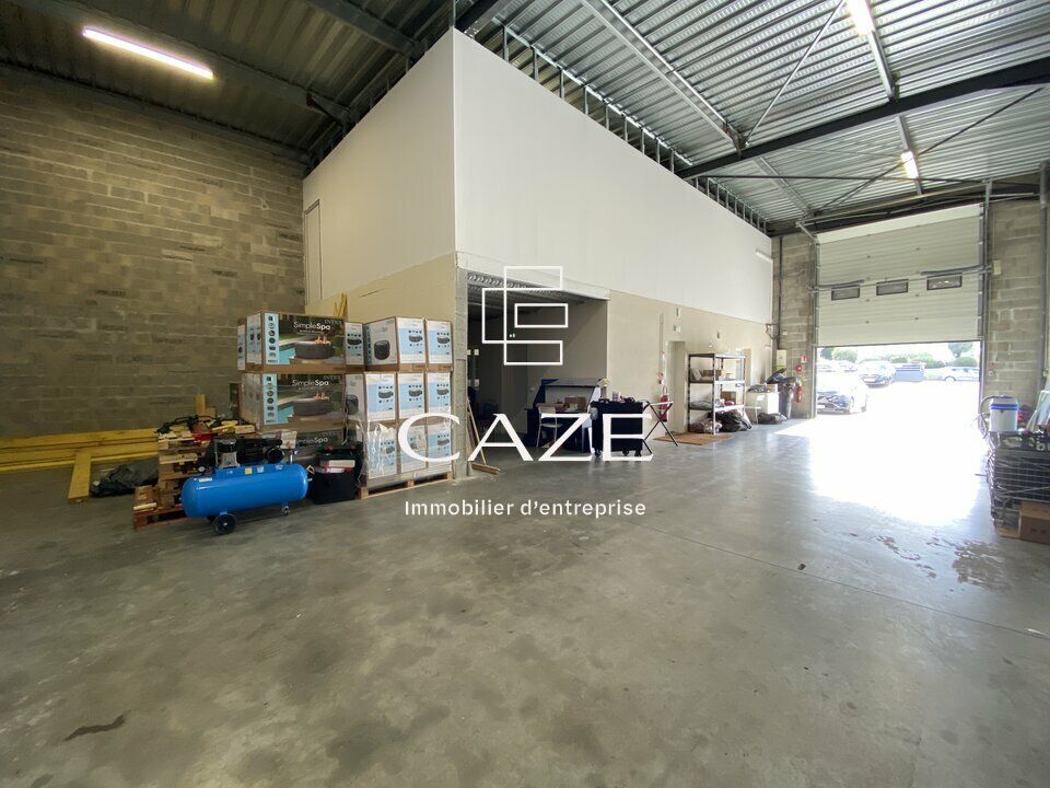 Location local d''activites 286 m² non divisibles