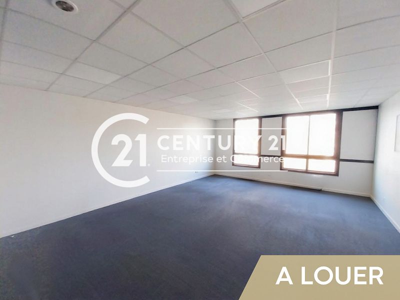 Location Local commercial 37 m² à ST NAZAIRE