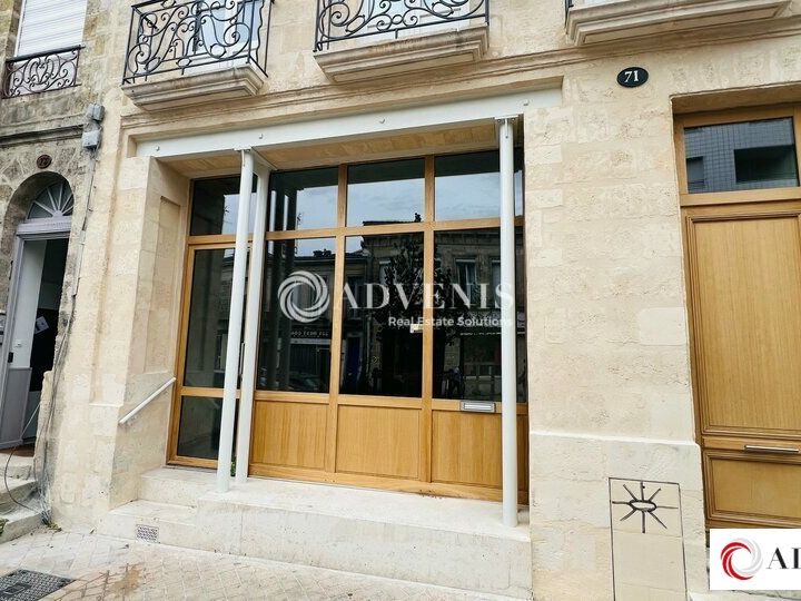 Location local commercial 85 m² non divisibles