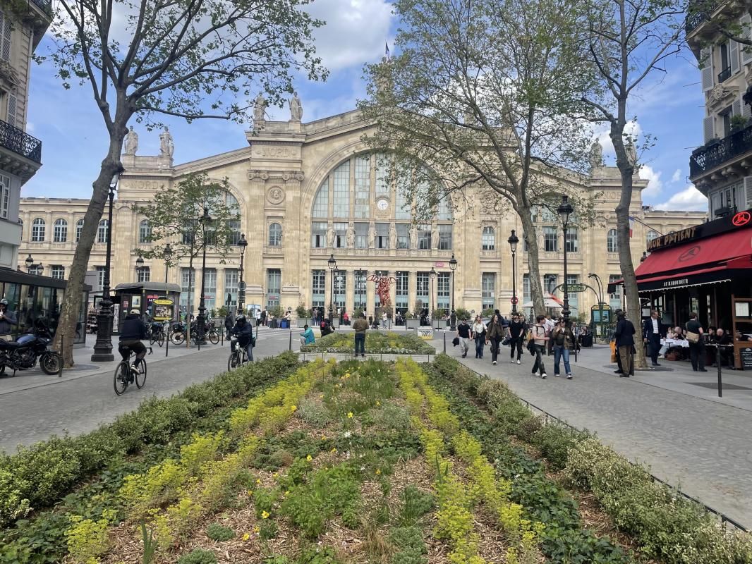 Location bureaux 49 m² non divisibles