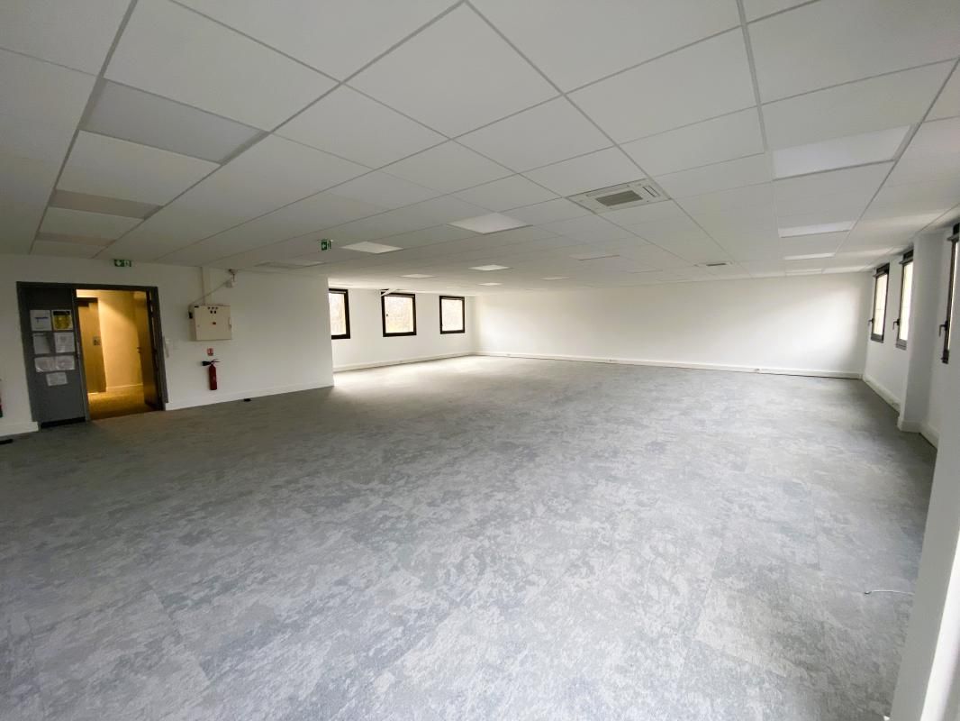 Location bureaux 252 m² non divisibles