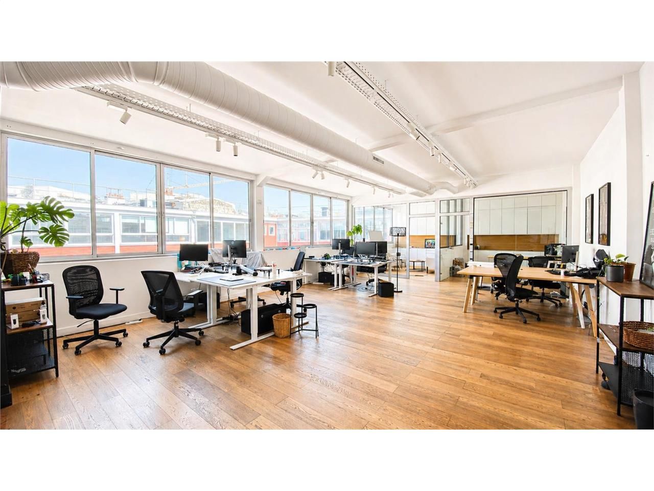 Location bureaux 135 m² divisibles à partir de 135 m²
