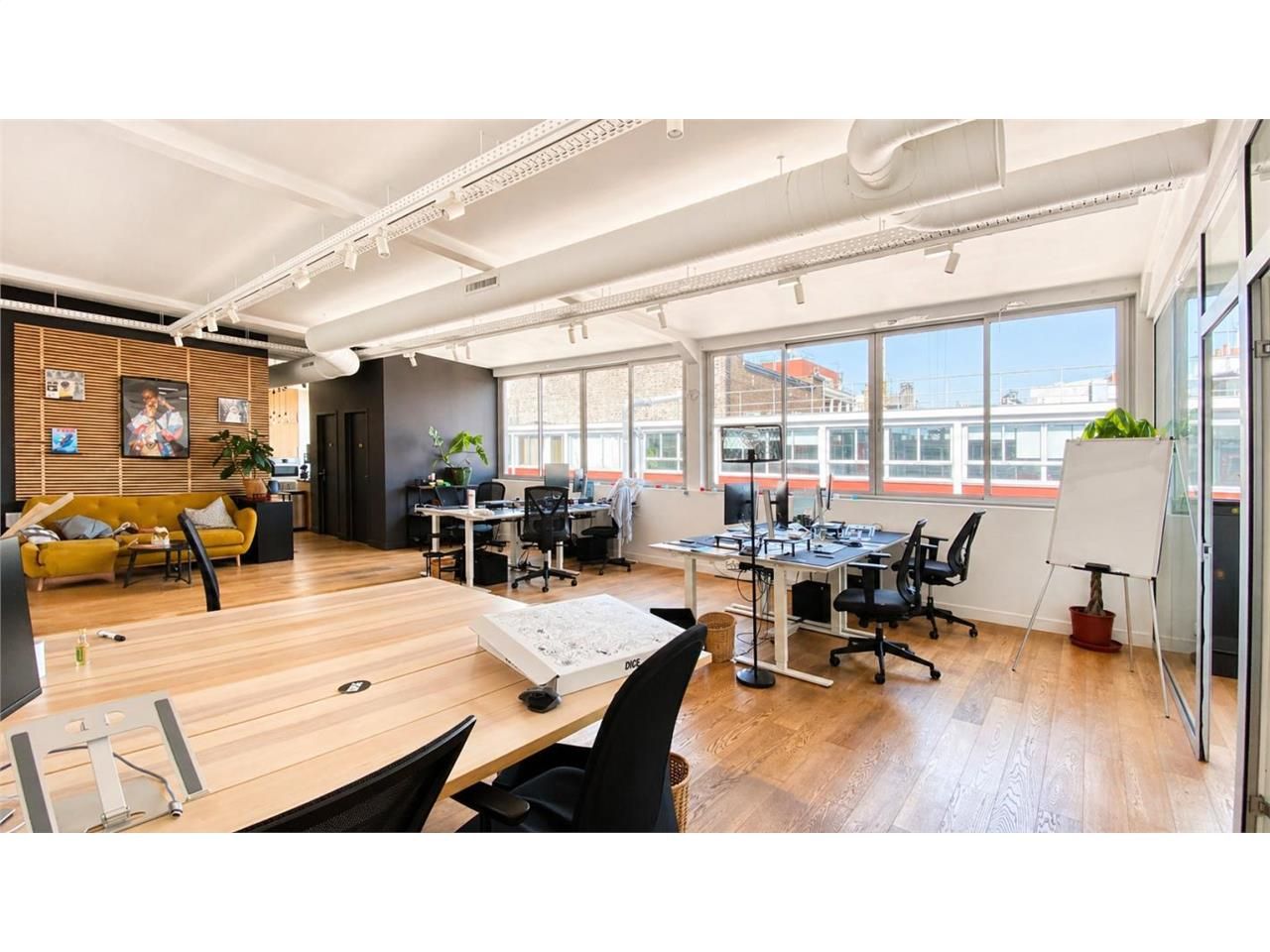 Location bureaux 135 m² divisibles à partir de 135 m²